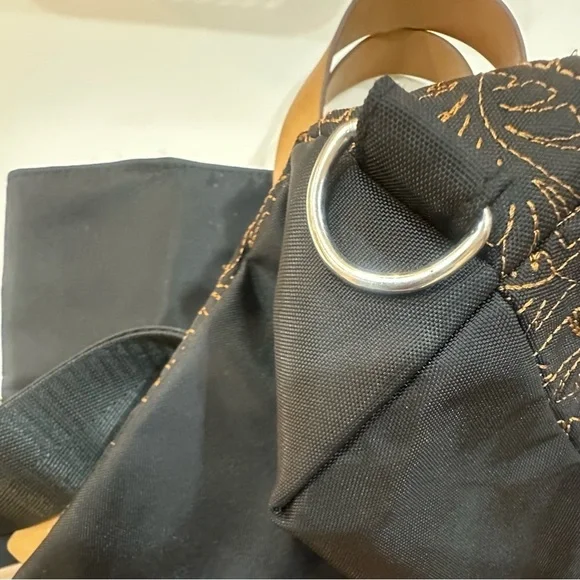 Jambu & Co Black and Brown Leaf Design 3 Way Crossbody Messenger Bag - Picture 8 of 16